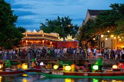 Cảnh gây sửng sốt ở Hội An