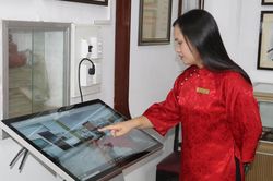 Đưa ký ức trăm năm vào không gian số