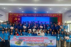 Hành trình của tự hào và khát vọng