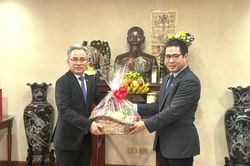 Đại sứ quán Lào tại Philippines chúc mừng Quốc khánh Việt Nam