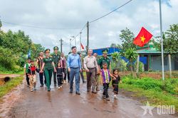 Niềm tin được vun đắp từ những việc làm thiết thực