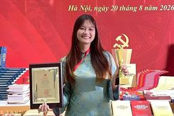 Nữ sinh Học viện Ngoại giao: Giữ vững 'lời thề' dưới cờ Đảng trên không gian số