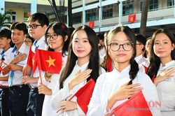Thời tiết cả nước tương đối thuận lợi trong ngày khai giảng năm học mới