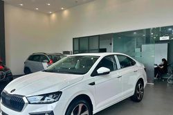 Skoda Slavia giảm giá xuống dưới ngưỡng 400 triệu đồng