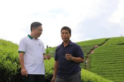 Bài 1: Bí thư xã Long Cốc 'lên sóng'