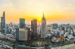 Quy mô GDP Việt Nam vượt Philippines, áp sát Thái Lan, thu nhập gần theo kịp Indonesia