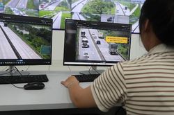 Cục CSGT: Chỉ xử phạt vi phạm khoảng cách ở nơi có đủ biển báo và vạch kẻ