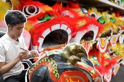 Đầu lân giấy bồi Huế: Giữ nghề truyền thống, bắt nhịp thời đại