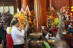 Lễ dâng hương tưởng niệm Chủ tịch Hồ Chí Minh tại Nghệ An