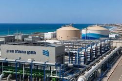 Israel phát cảnh báo hạn chế dùng nước
