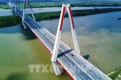 Tăng tốc thi công 7 cầu qua sông Hồng phục vụ Hội nghị APEC 2027