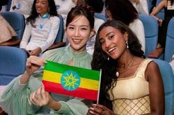 Bảo Ngọc cùng 110 thí sinh Miss World 2026 tham gia hoạt động thiện nguyện trước đêm chung kết