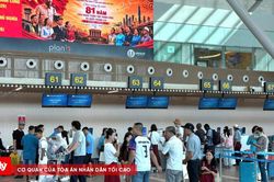 Sân bay Tân Sơn Nhất đón gần 120.000 khách trong ngày cuối nghỉ lễ