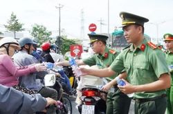 Thông suốt, an toàn, đậm nghĩa tình