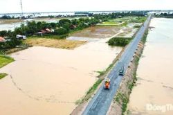 Đồng Tháp: Nhiều công trình trọng điểm thi công 'xuyên lễ'