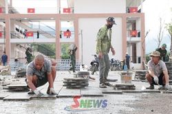 Gấp r&uacute;t ho&agrave;n thiện ng&ocirc;i trường mới nơi bi&ecirc;n giới Chiềng Khương