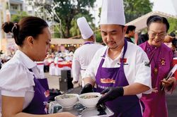 Kể chuyện ẩm thực qua lễ hội