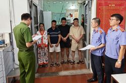 Quảng Ninh: Tạm giữ 4 người để điều tra vụ nhóm người đánh tài xế taxi