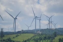 Việt Nam tính mua hơn 12.000 MW điện từ Lào