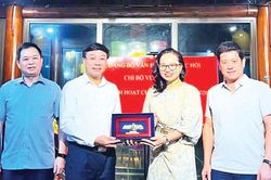 Chi bộ Vụ Tổng hợp sinh hoạt chuyên đề tại Phú Thọ
