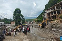 Lũ quét tại Nepal - Trung Quốc: Số người chết đã vượt quá 1.000