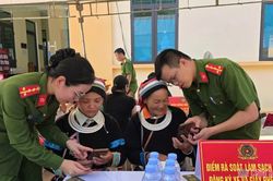 Công an tỉnh Tuyên Quang giữ bình yên từ cơ sở