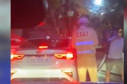 Cảnh sát giao thông chủ động giúp dân trên mọi tuyến đường