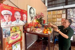 Mâm cơm dâng Bác