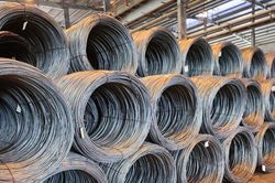 Giá thép sáng 2/9: Trong nước ổn định, quặng sắt nhích tăng