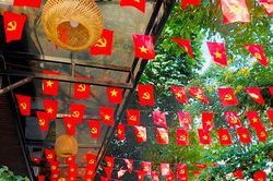 Phường Khương Đình rực rỡ cờ hoa mừng Quốc khánh 2-9