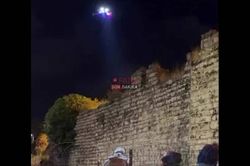 Thành phố ở Thổ Nhĩ Kỳ dùng UAV gắn loa giải tán người uống rượu ngoài trời