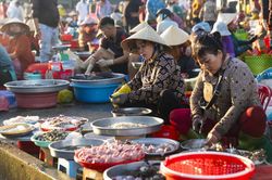 Văn hóa 'buôn có bạn, bán có phường'
