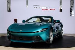 Chi tiết Ferrari Amalfi Spider mới ra mắt, đóng mở mui trong 13,5 giây