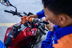 Gi&aacute; xăng E10 tăng vượt 23.000 đồng/l&iacute;t