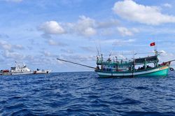 Chung sức gỡ 'thẻ v&agrave;ng' IUU, giữ b&igrave;nh y&ecirc;n tr&ecirc;n biển