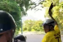 Triệu tập người đ&agrave;n &ocirc;ng h&agrave;nh hung người kh&aacute;c tr&ecirc;n đường l&ecirc;n n&uacute;i Nhỏ, Vũng T&agrave;u