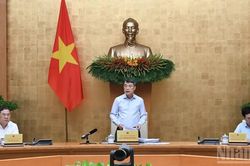 Ki&ecirc;n định mục ti&ecirc;u kiểm so&aacute;t lạm ph&aacute;t, chủ động điều h&agrave;nh gi&aacute; cả c&aacute;c mặt h&agrave;ng, dịch vụ thiết yếu