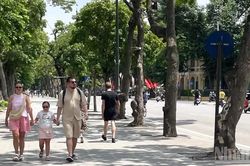 Nắng n&oacute;ng ở khu vực Bắc Bộ v&agrave; Trung Bộ từ ng&agrave;y 5/9 dịu dần