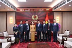 Đẩy mạnh hợp t&aacute;c trong lĩnh vực an ninh, thực thi ph&aacute;p luật
