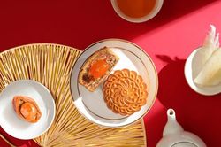 H&agrave; Nội siết chặt kiểm so&aacute;t b&aacute;nh Trung thu cao cấp