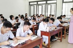 Thời gian để xét thăng hạng giáo viên THPT hạng III lên hạng II