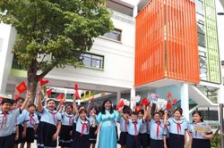 Th&ecirc;m trường mới, đ&aacute;p ứng nhu cầu học tập, tạo điều kiện n&acirc;ng chất gi&aacute;o dục
