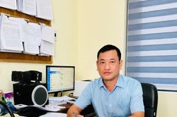 Con chữ vượt s&oacute;ng ra đảo