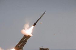 Iran tuyên bố sẽ đáp trả Mỹ theo cách 'bất đối xứng và đa tầng'