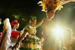 Miss World 2026: 111 nền văn hóa 'khoe sắc' rực rỡ bên bờ biển Nha Trang