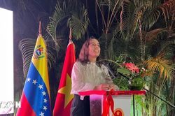Venezuela khẳng định coi trọng quan hệ Đối t&aacute;c to&agrave;n diện với Việt Nam