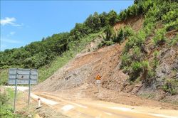 Cảnh b&aacute;o lũ qu&eacute;t, sạt lở đất ở c&aacute;c tỉnh Quảng Ng&atilde;i v&agrave; Gia Lai