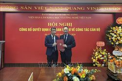 &Ocirc;ng Vũ Thanh Mai được bổ nhiệm giữ chức Ph&oacute; Chủ tịch Viện H&agrave;n l&acirc;m Khoa học v&agrave; C&ocirc;ng nghệ Việt Nam