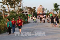 Vĩnh Long đ&oacute;n gần 200.000 lượt kh&aacute;ch, thu gần 200 tỷ đồng dịp Lễ 2/9
