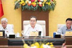 Khắc phục tình trạng chậm gửi hồ sơ, tài liệu tại Kỳ họp thứ Hai, Quốc hội khóa XVI